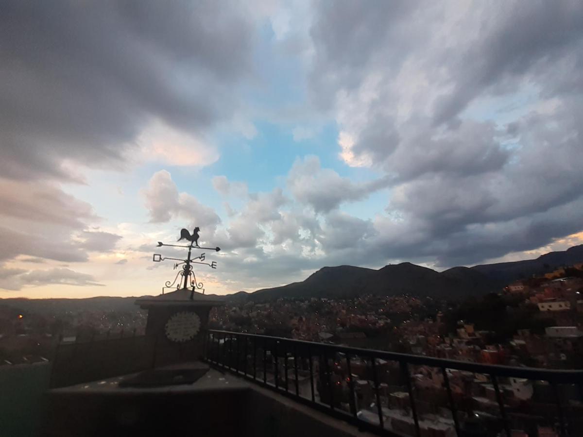Hostal Casa De Dante Гуанахуато Екстериор снимка